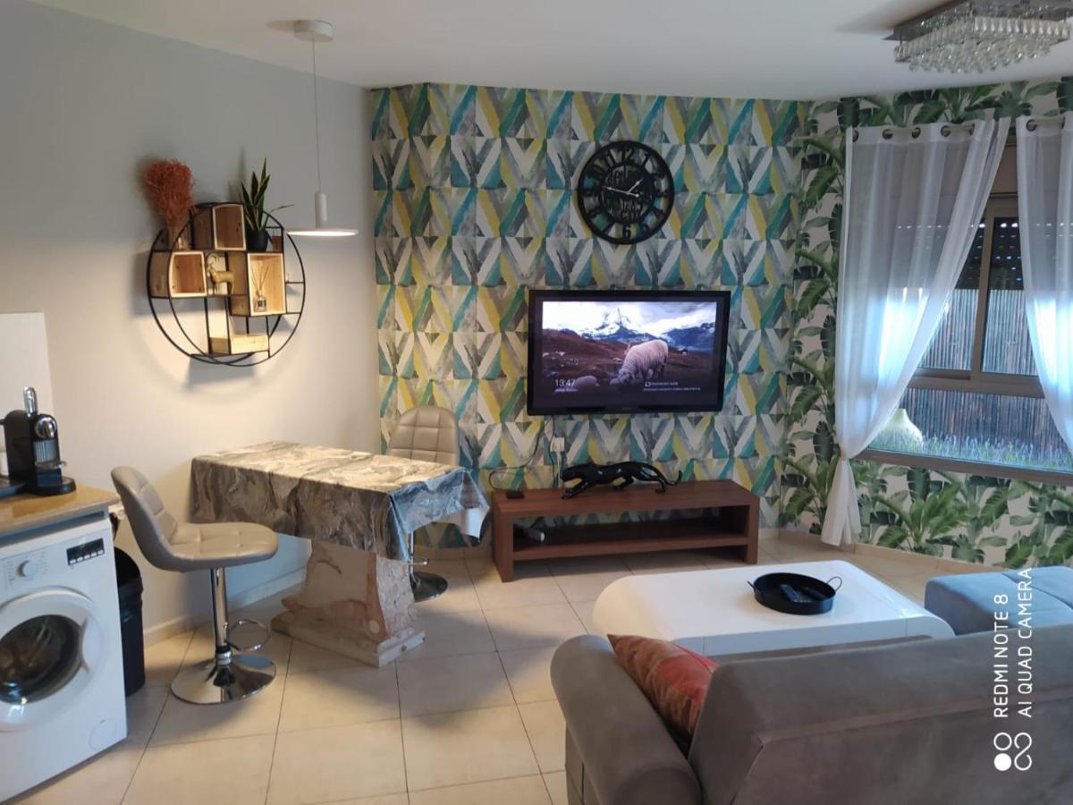 Apartment Amdar Village With Garden เอลัต ภายนอก รูปภาพ
